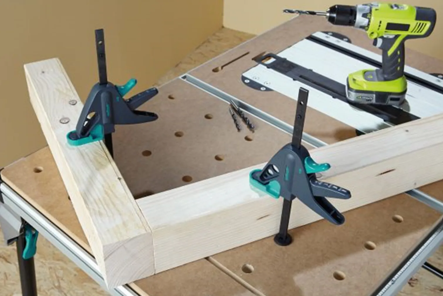 Ścisk do stołów płaszczyznowy 150mm Wolfcraft PRO