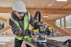 Frezarka górnowrzecionowa DeWalt DCW620NT