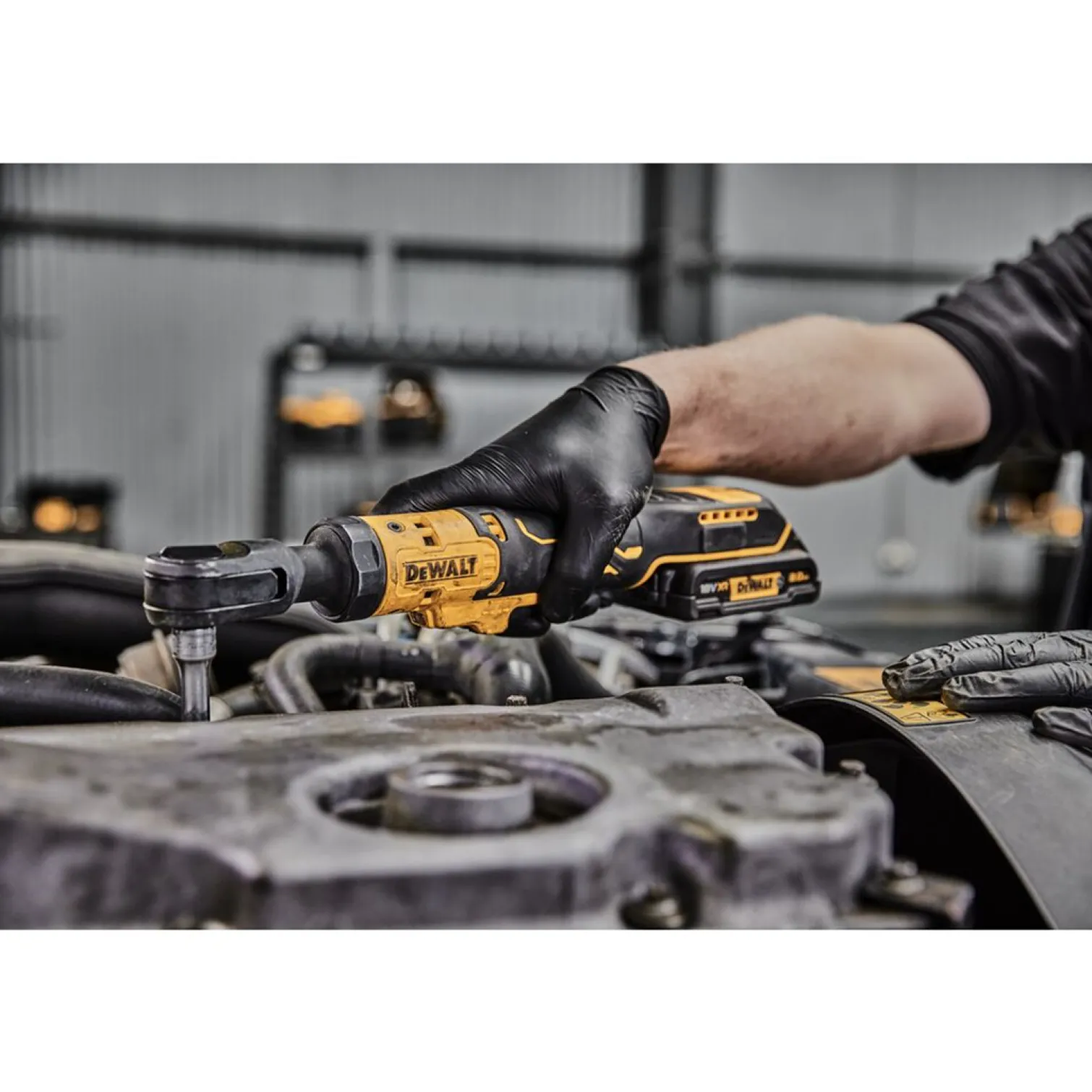 Grzechotka akumulatorowa DeWalt DCF513N