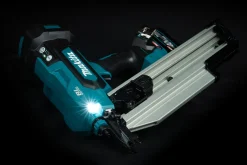 Gwoździarka Makita XGT BN002GZ
