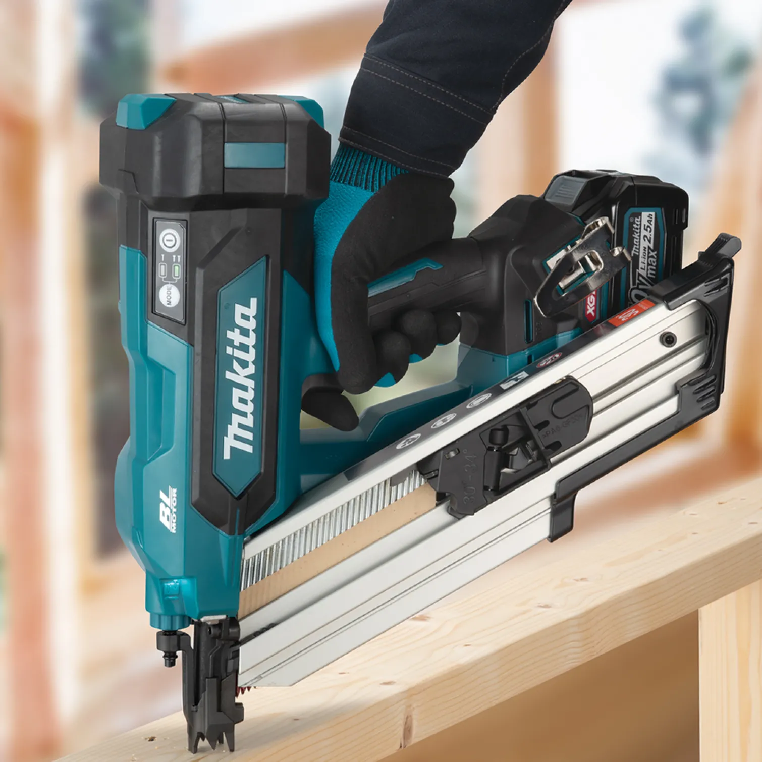 Gwoździarka Makita XGT BN001GZ