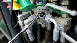 Klucze oczkowe z grzechotką, długie, zestaw 6 szt., 8 - 19 mm, miękkie etui Neo 09-370