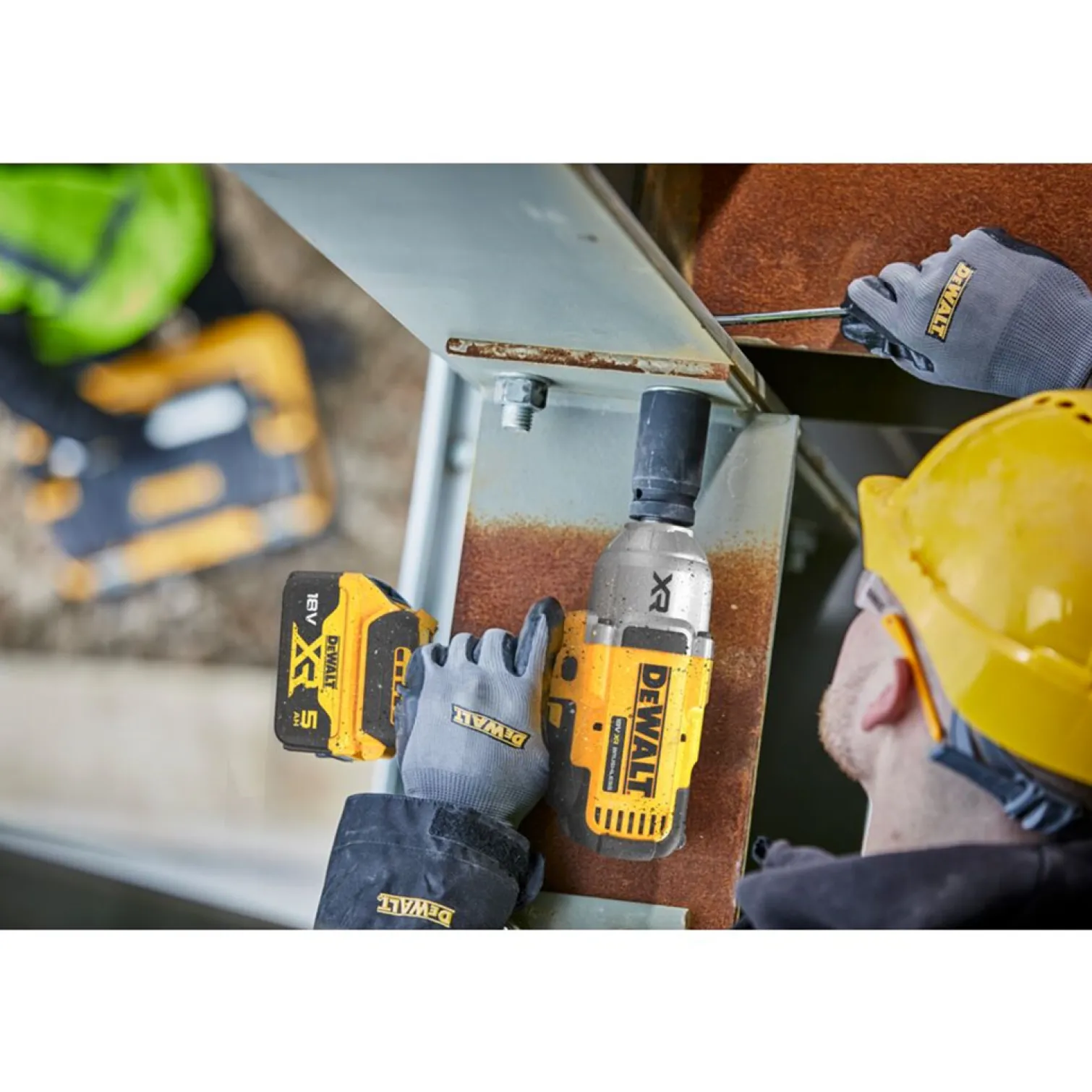 Klucz udarowy DeWalt 18V XR DCF900NT