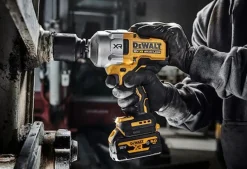 Klucz udarowy DeWalt 18V XR DCF961NT