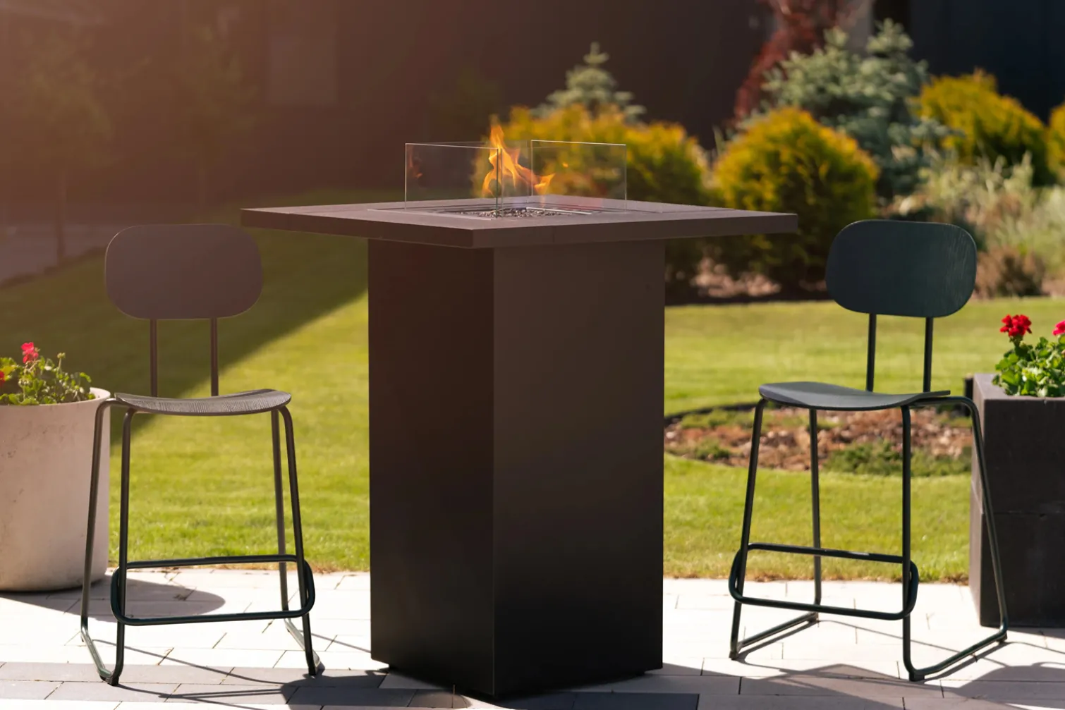 Kominek gazowy Planika Square Table High
