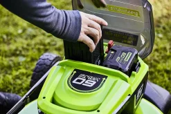 Kosiarka akumulatorowa z napędem Greenworks GD60LM51SP