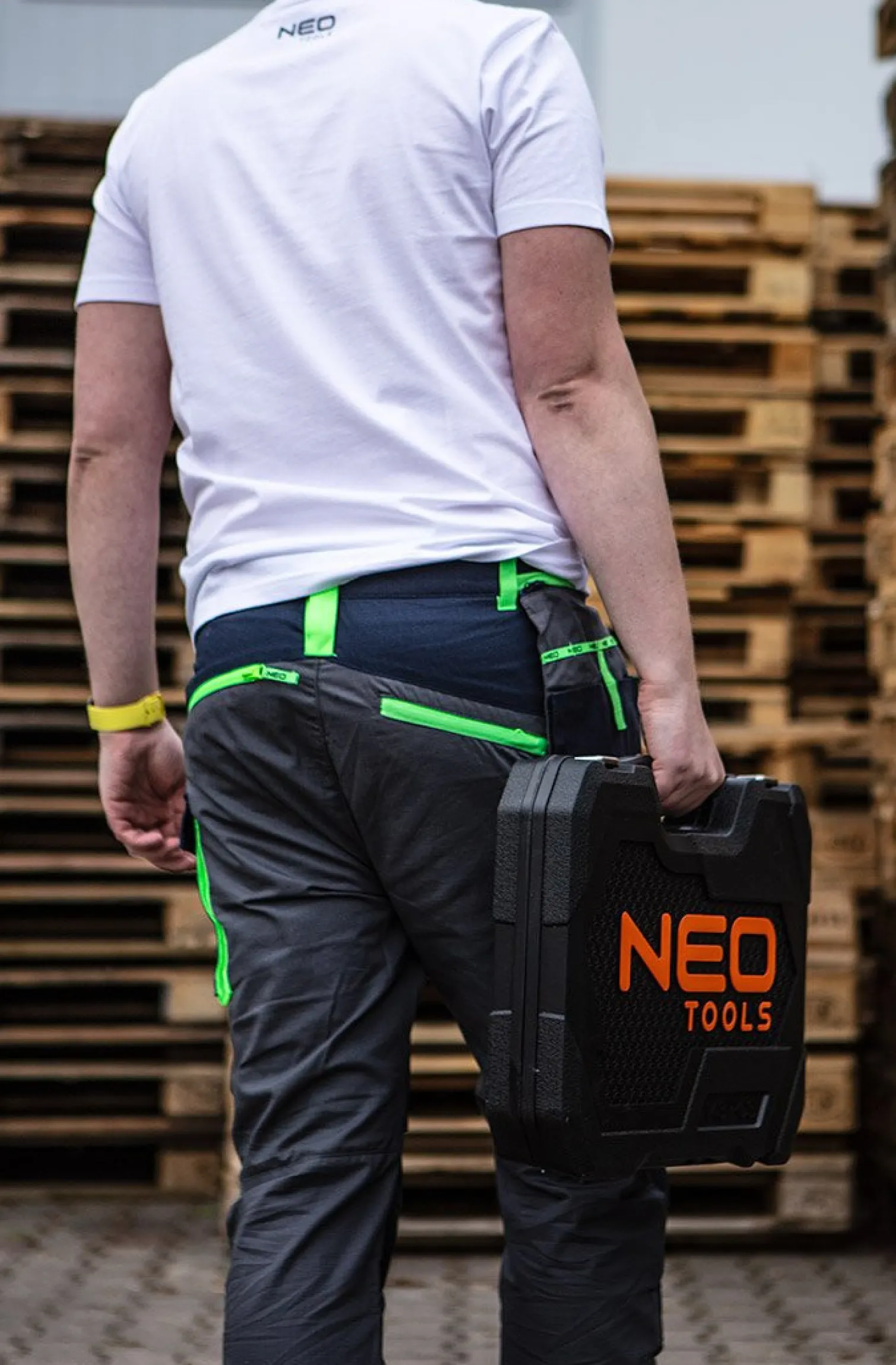 Koszulka T-shirt Neo 81-646