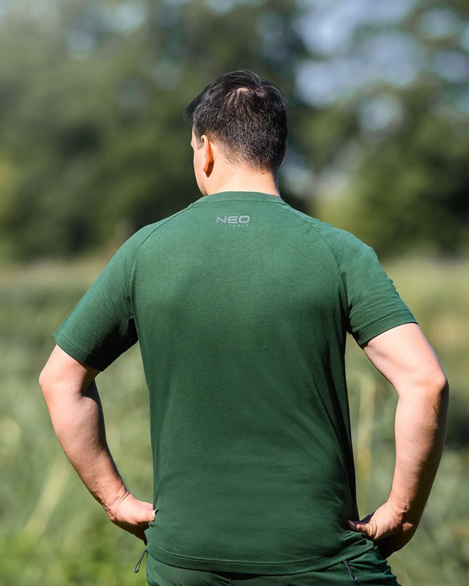 Koszulka T-shirt z nadrukiem Neo 81-644