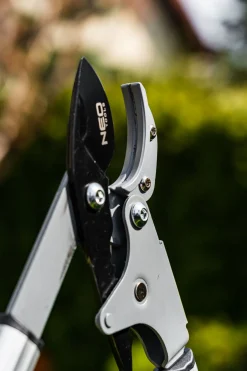 Kowadełkowy sekator do gałęzi 765mm Neo 15-252