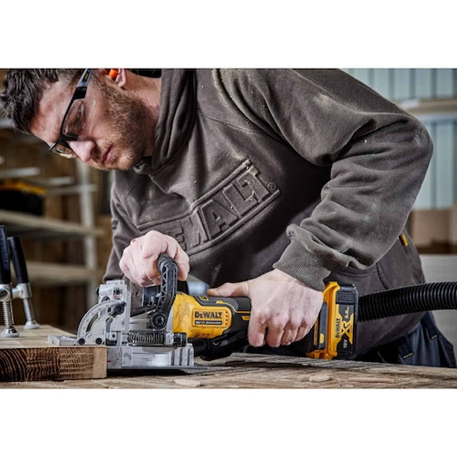 Lamelownica - frezarka do połączeń DeWalt DCW682NT