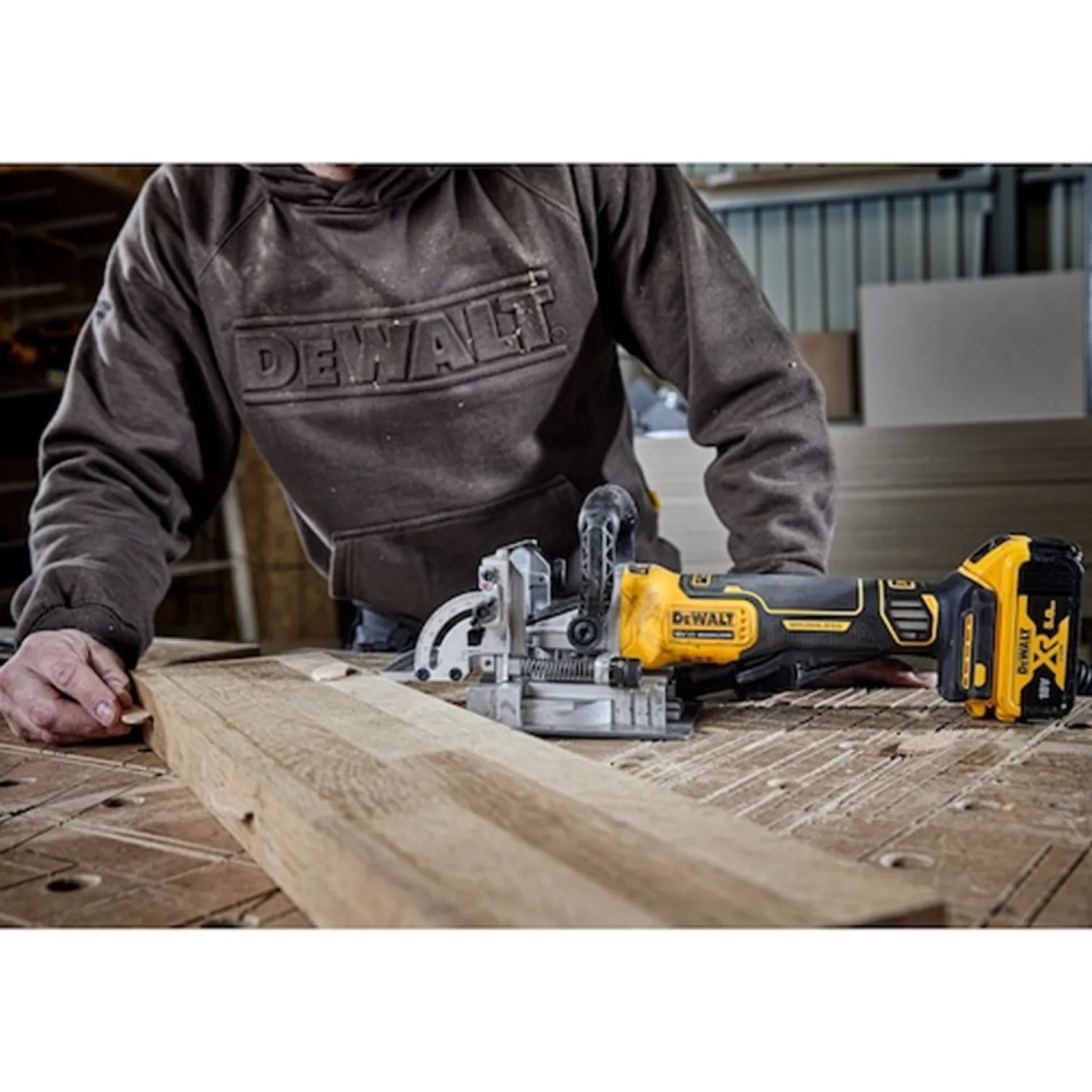 Lamelownica - frezarka do połączeń DeWalt DCW682NT