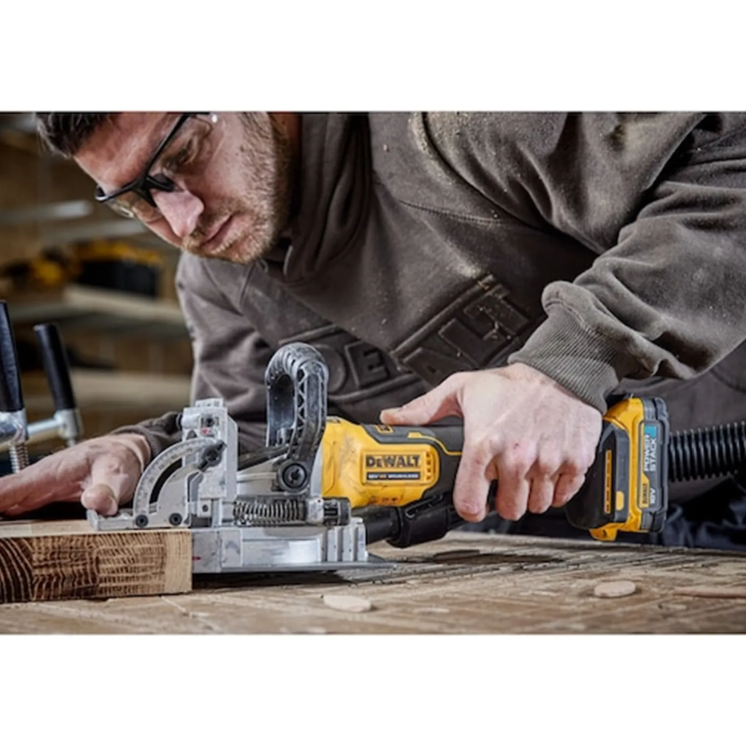 Lamelownica - frezarka do połączeń DeWalt DCW682NT