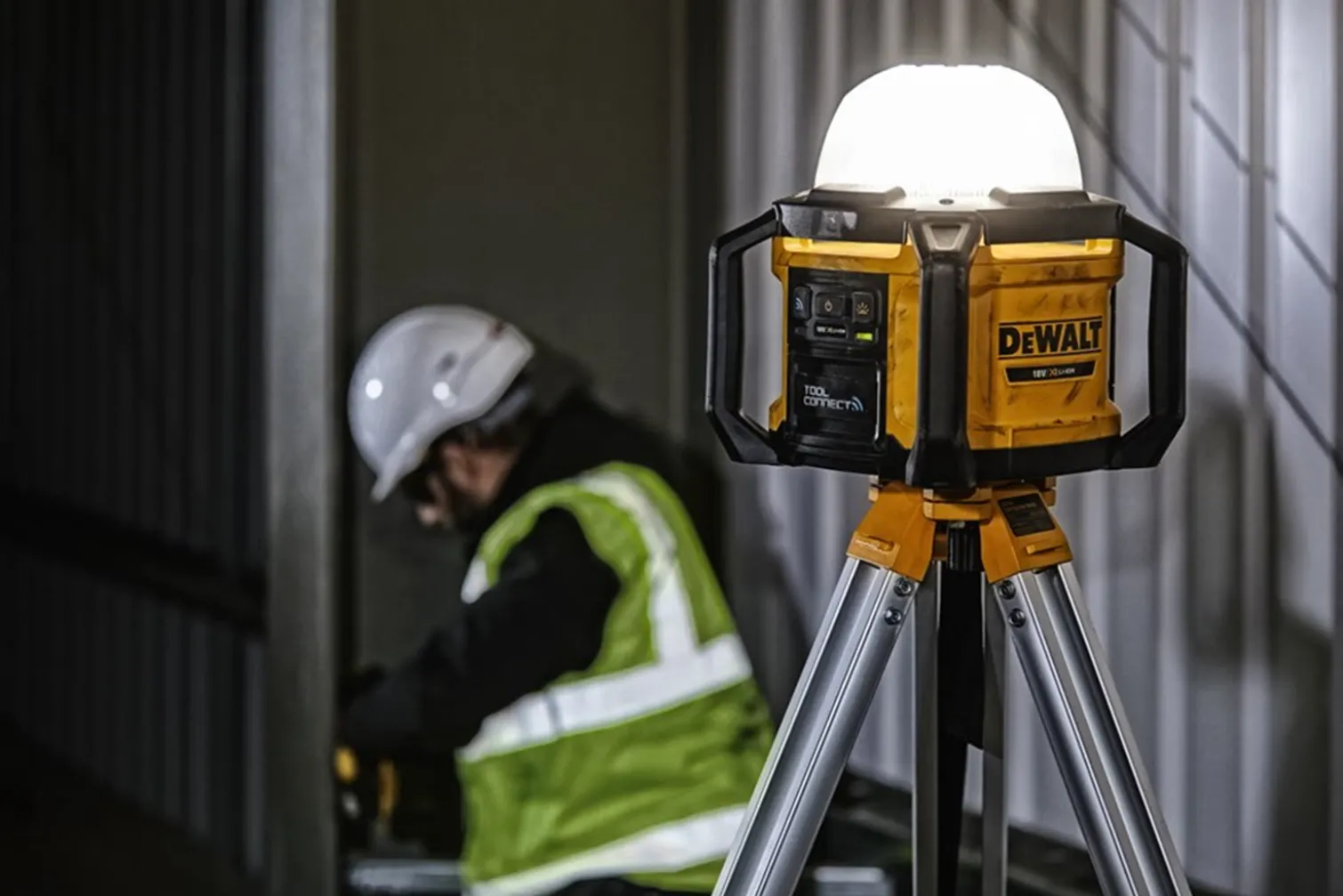 Lampa budowlana DeWalt DCL074