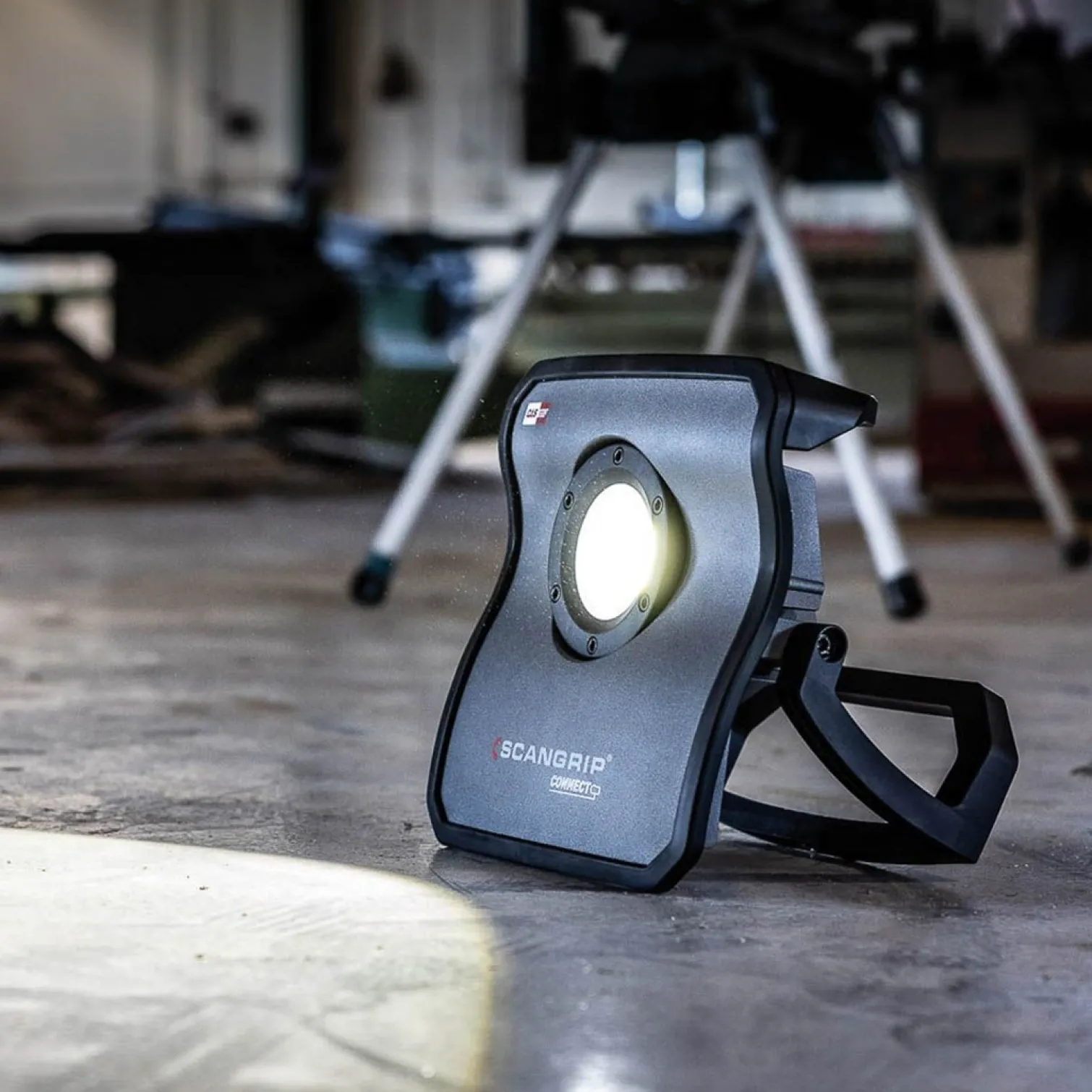 Lampa budowlana Scangrip NOVA 10 CONNECT