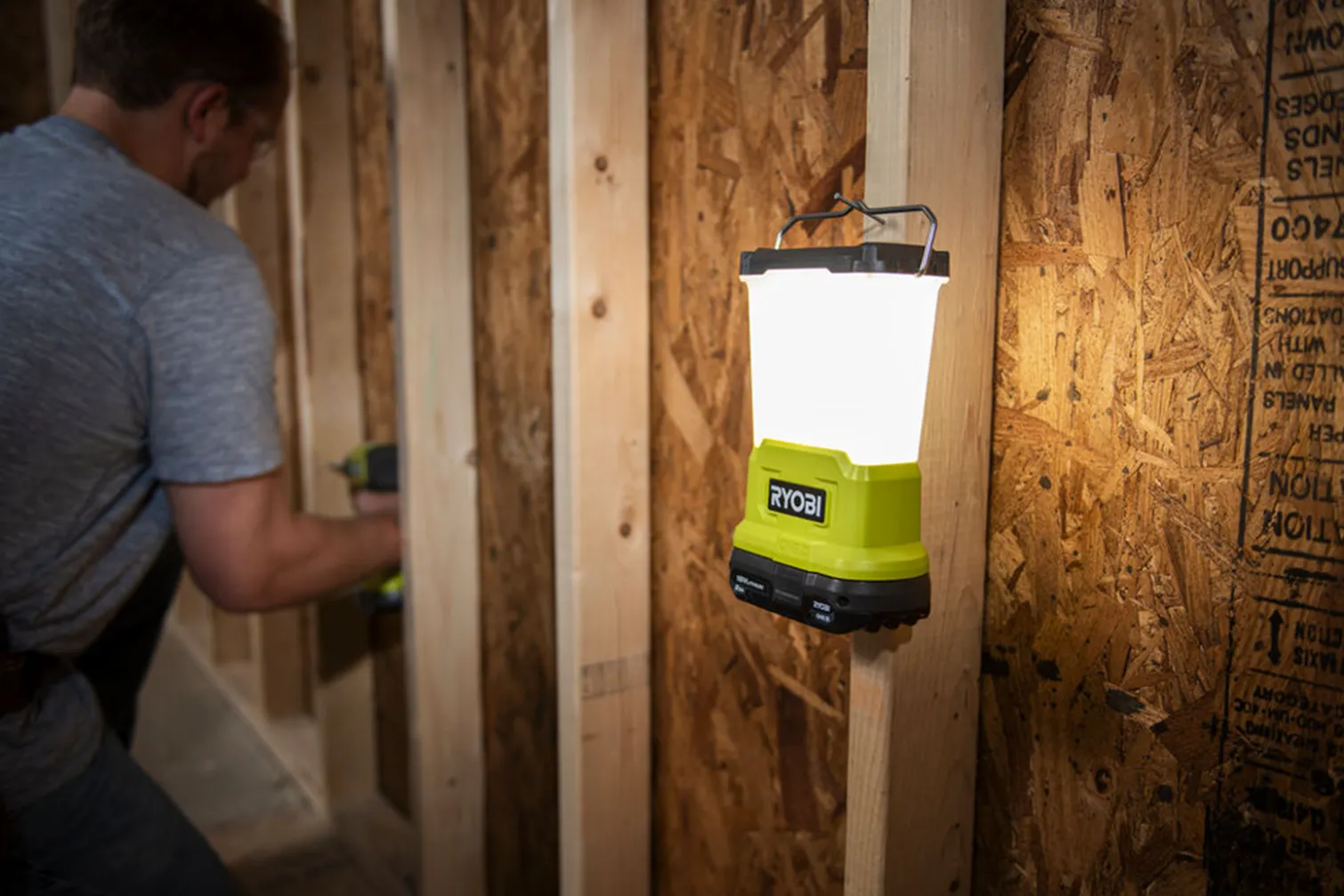 Lampa warsztatowa Ryobi ONE+ RLL18-0