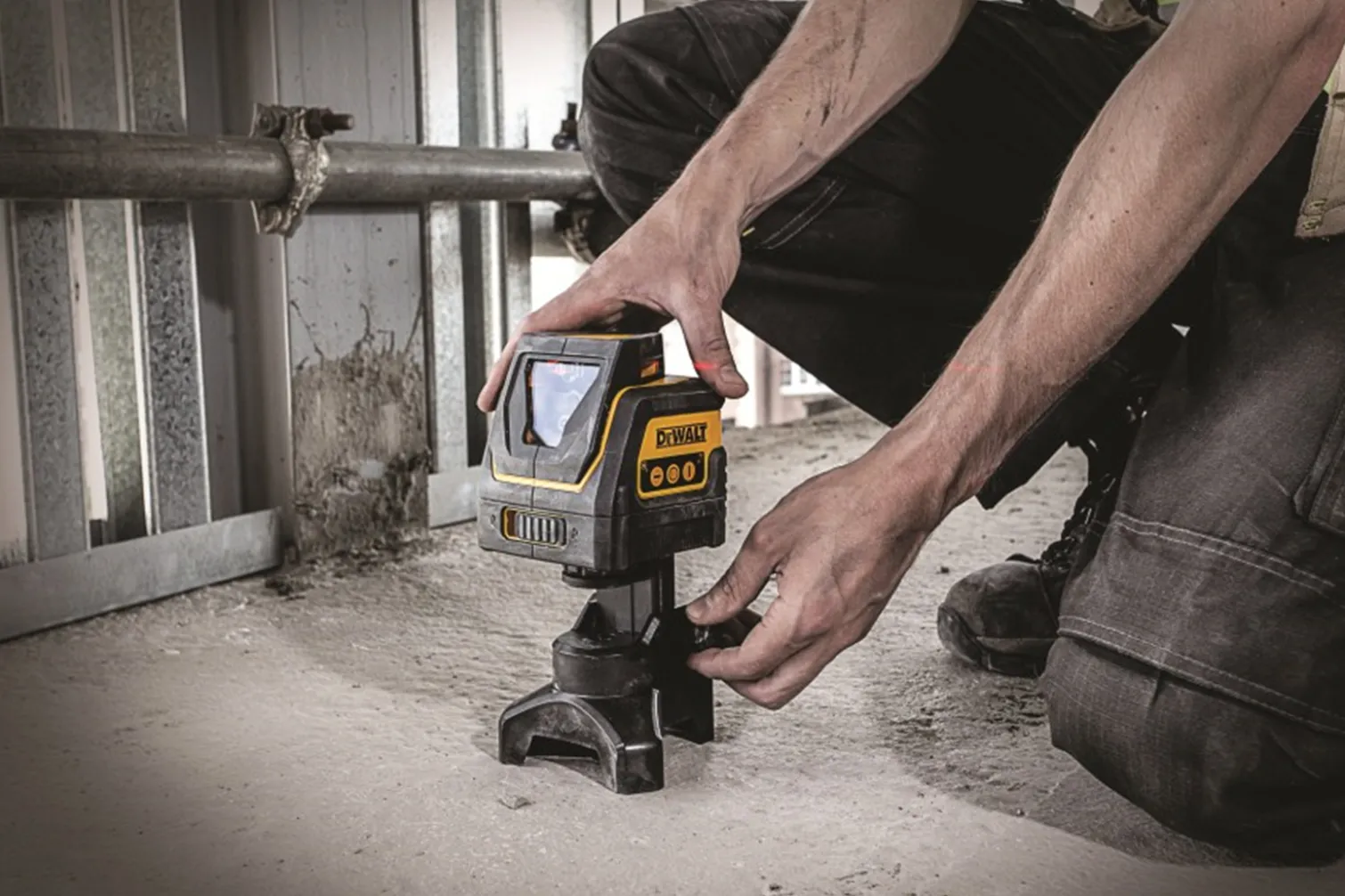 Laser samopoziomujący DeWalt DW0811