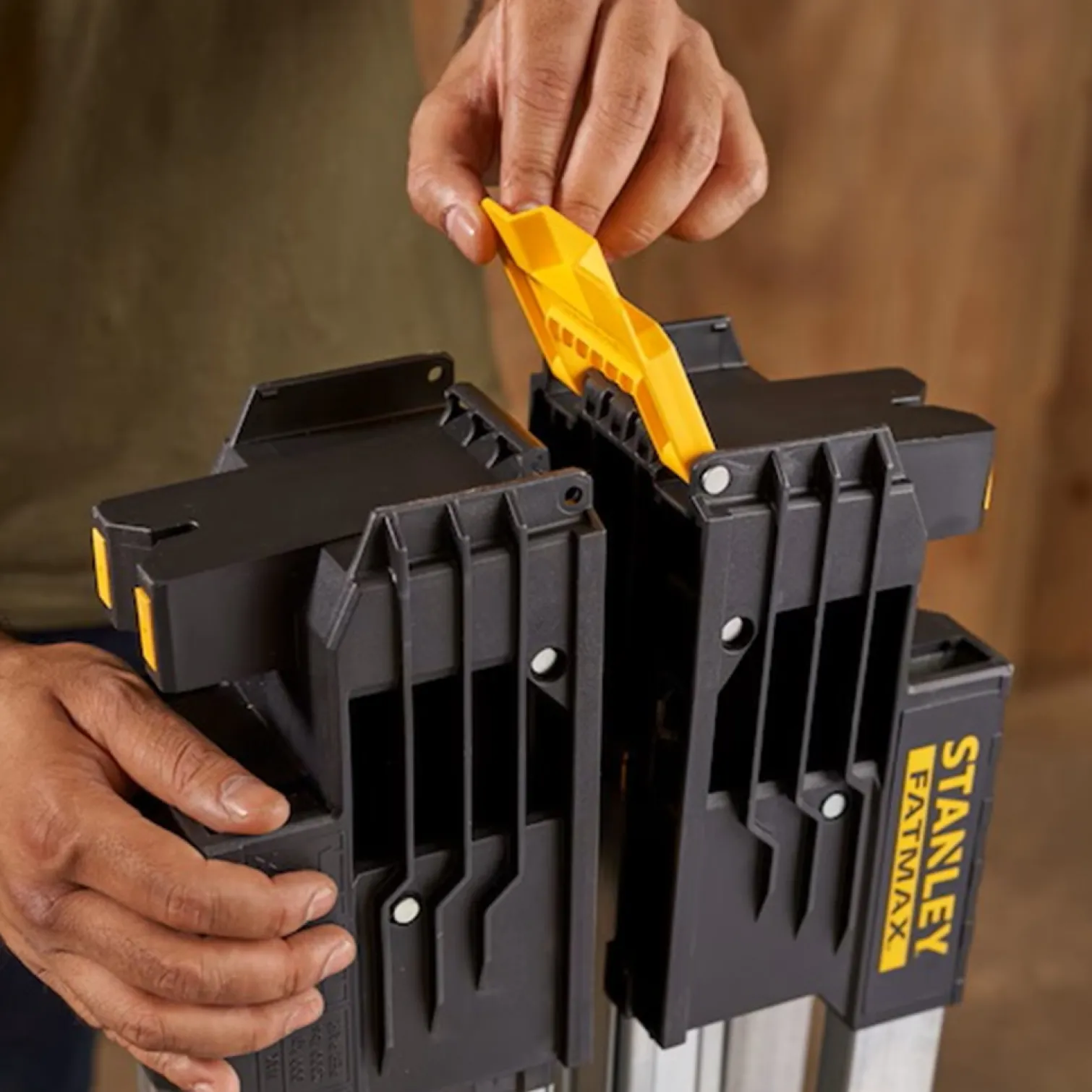 Metalowe kobyłki 2 szt. Stanley Fatmax FMST1-75763