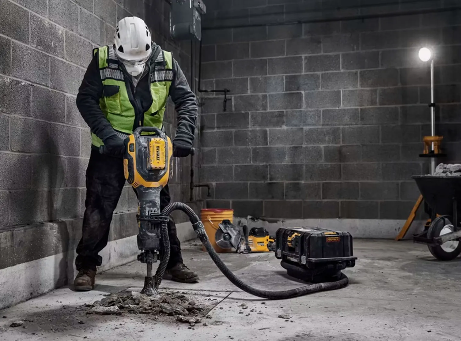 Młot kujacy DeWalt FLEXVOLT DCH966Z2 2x15,0Ah
