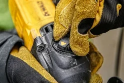 Młotowiertarka DeWalt D25033