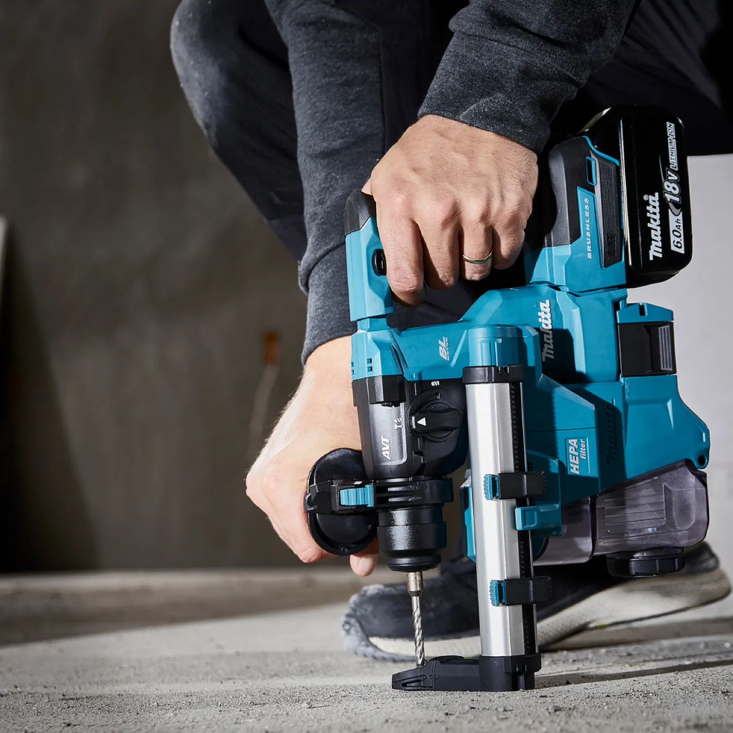 Młotowiertarka Makita DHR183RTWJ 1x5,0Ah MAKPAC 4