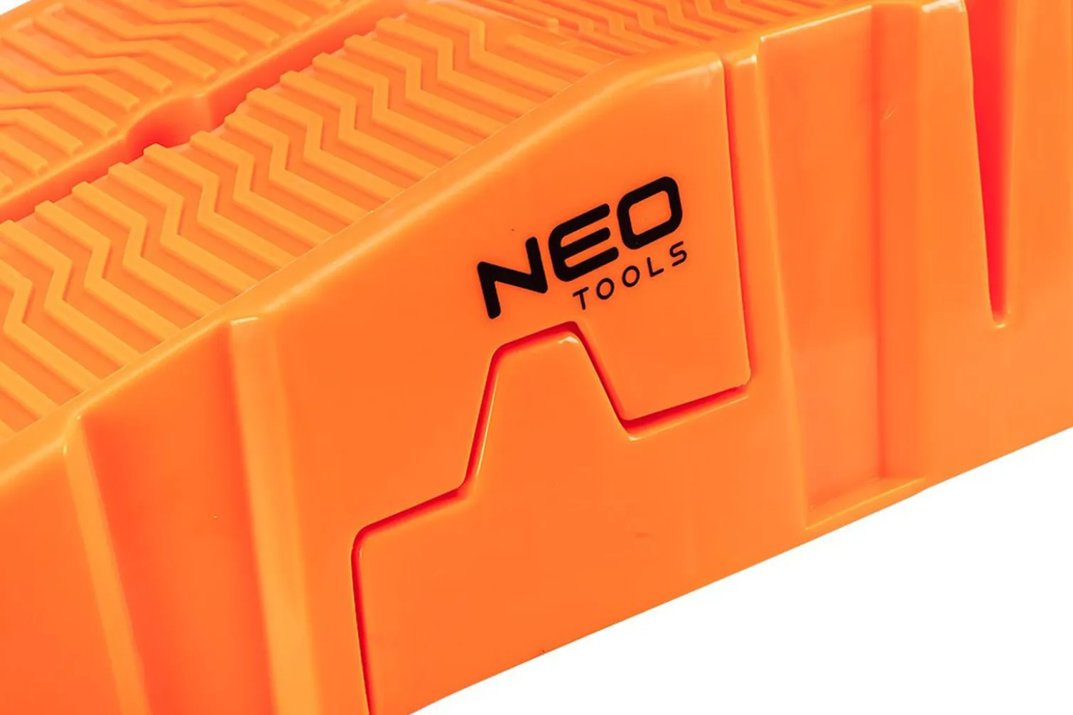 Najazd samochodowy, 2szt. Neo 10-478