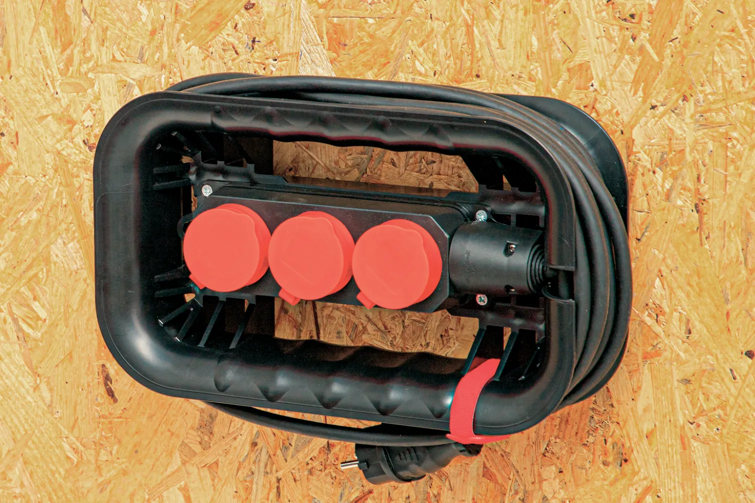 Nawijak na kable z listwą elektryczną Qbrick System Custom Cable Winder with an electrical strip Set