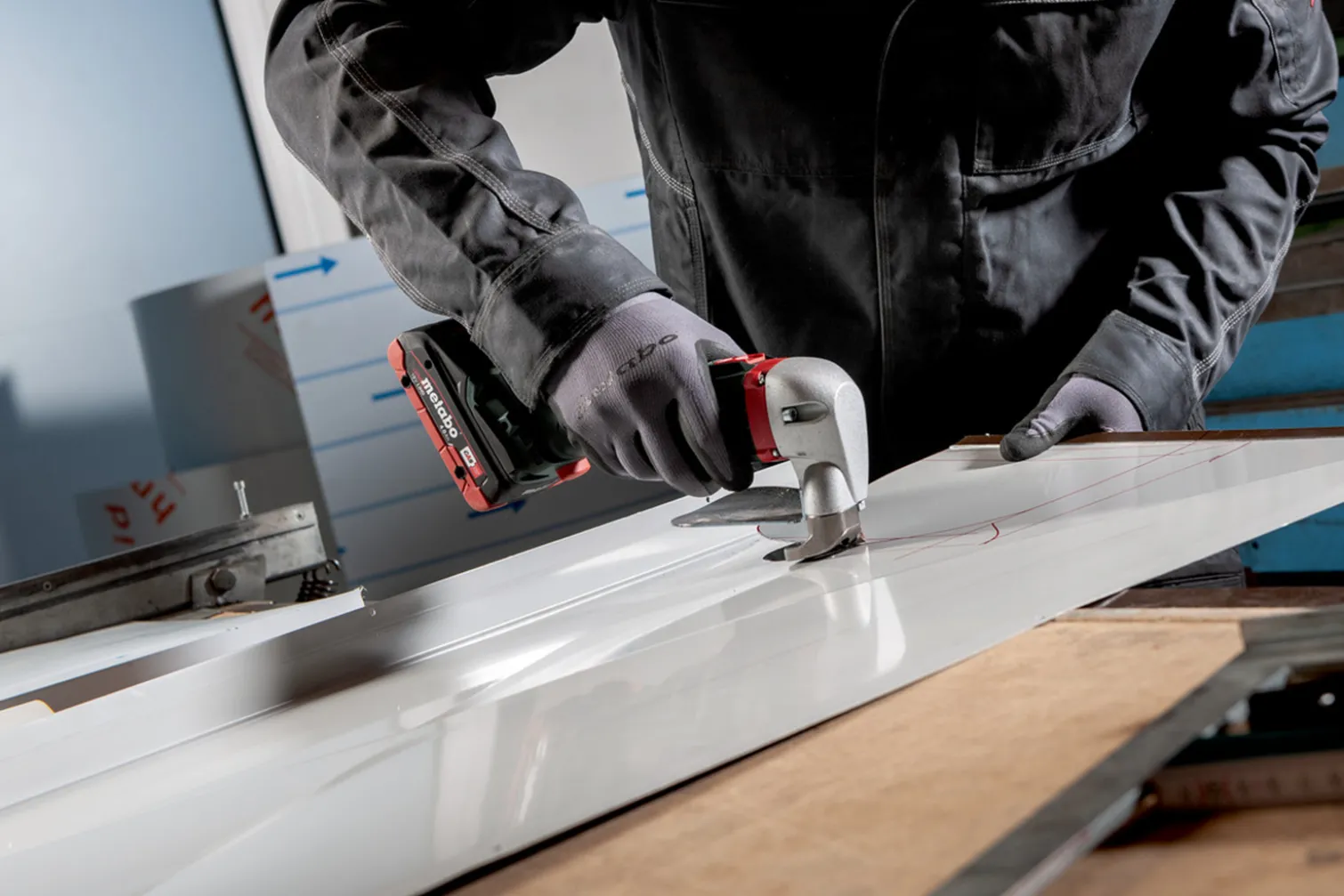 Nożyce do cięcia blachy Metabo SCV 18 LTX BL 1.6