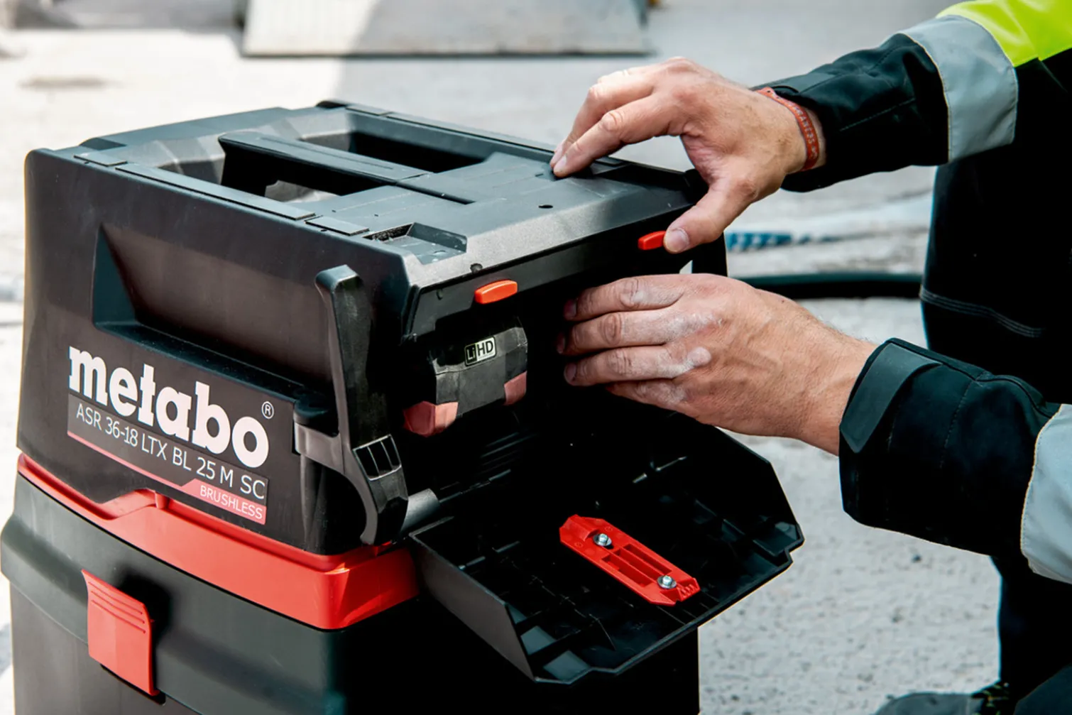 Odkurzacz przemysłowy Metabo ASR 36-18 BL 25 M SC