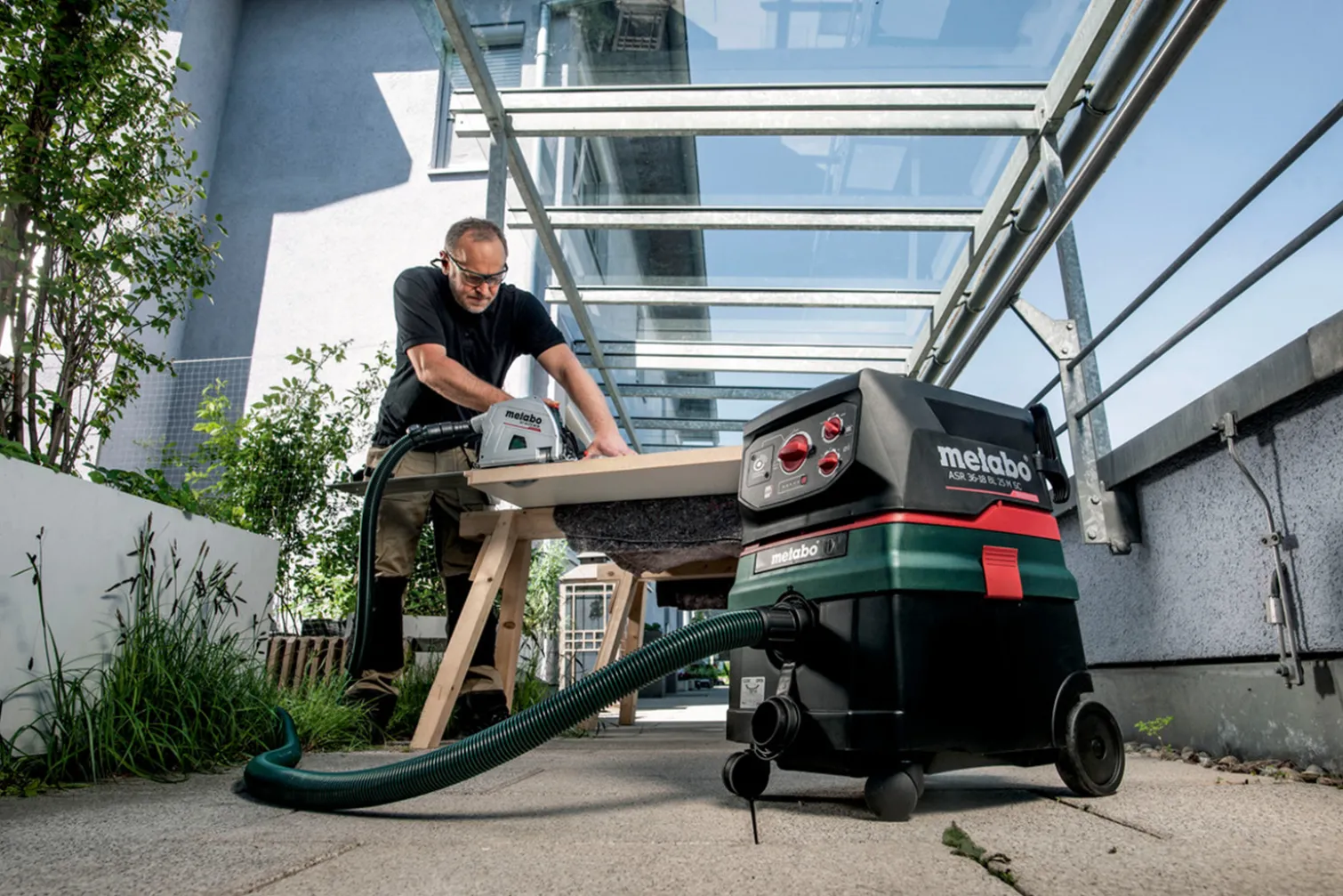 Odkurzacz przemysłowy Metabo ASR 36-18 BL 25 M SC