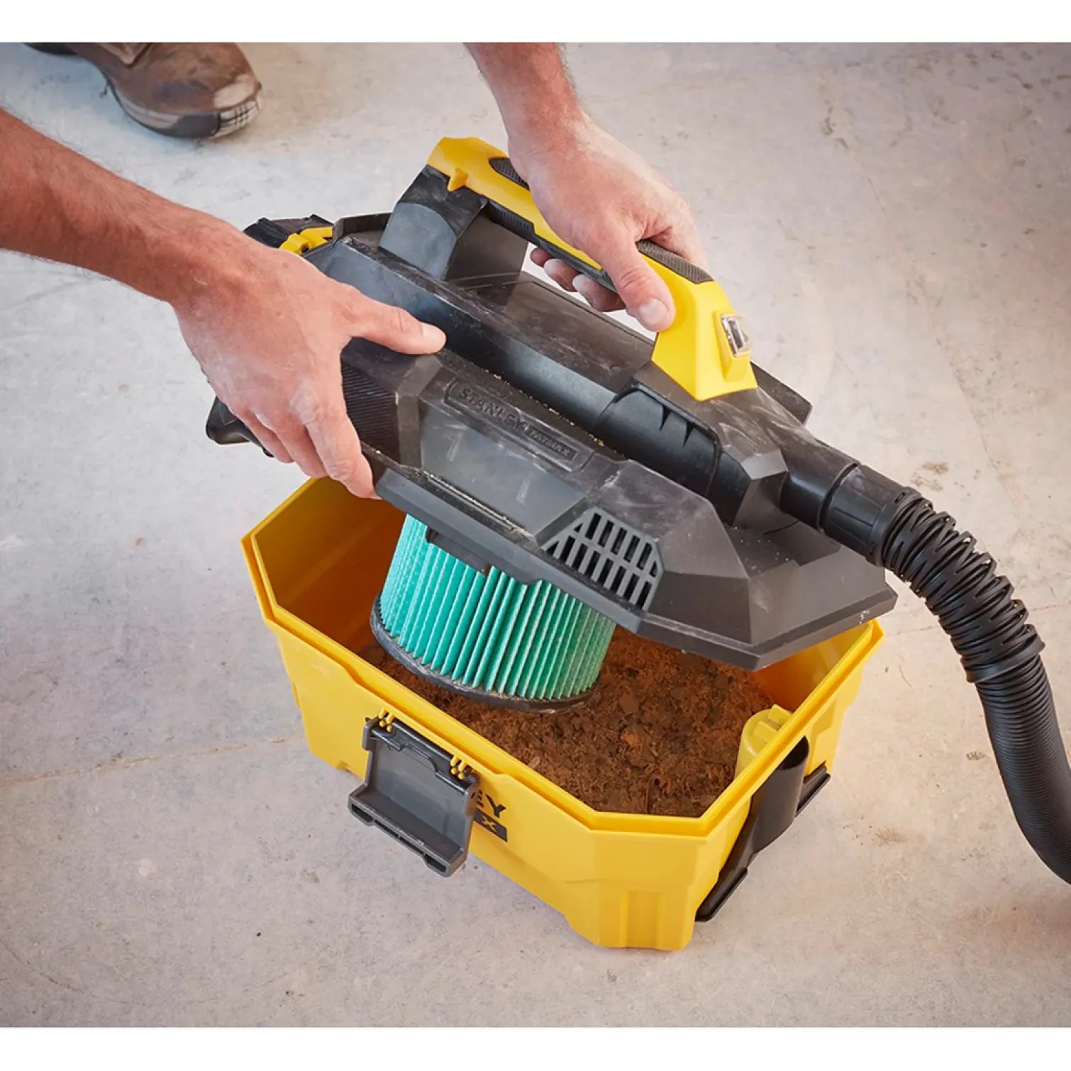 Odkurzacz uniwersalny Stanley FatMax v20 SFMCV002B