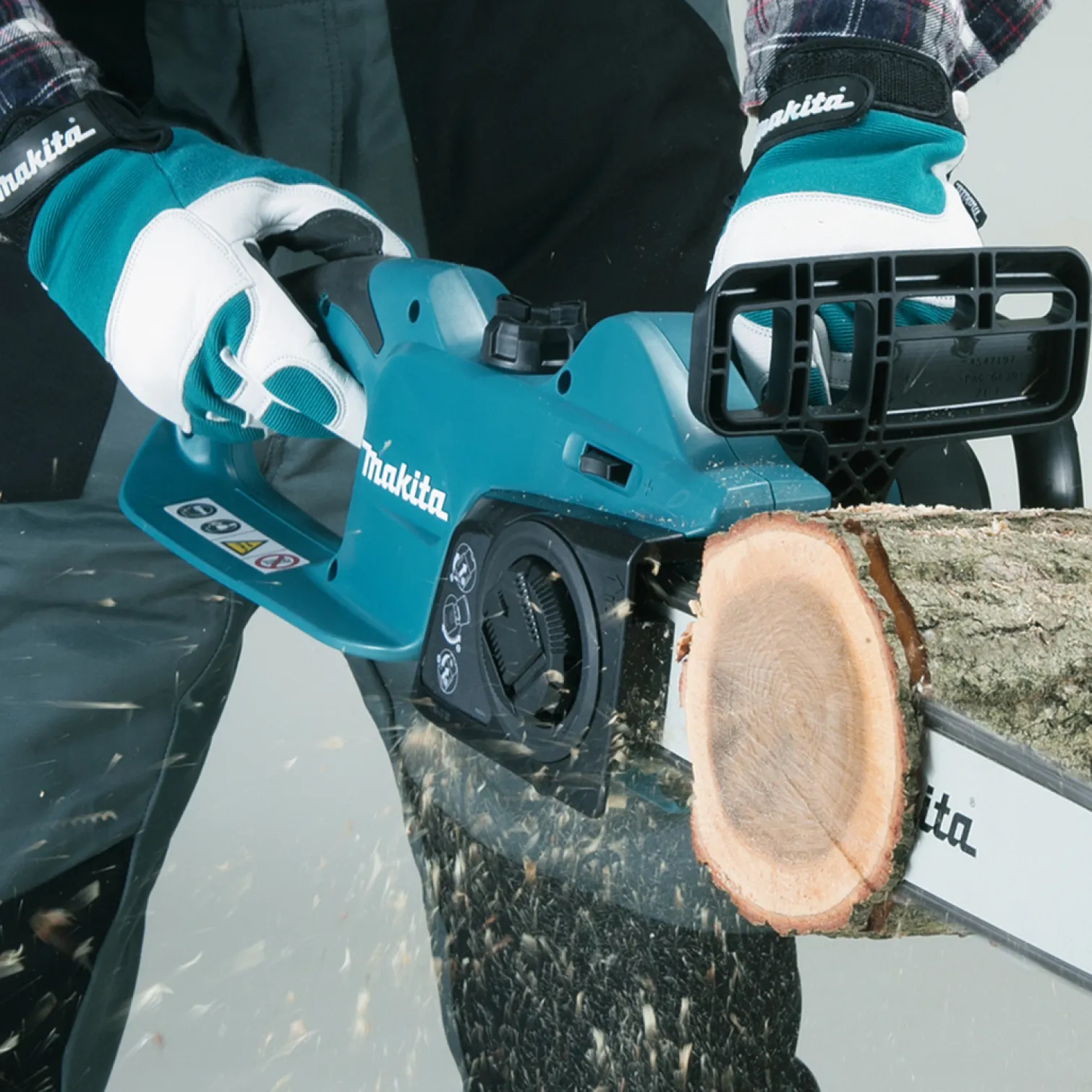 Pilarka łańcuchowa Makita UC4041A