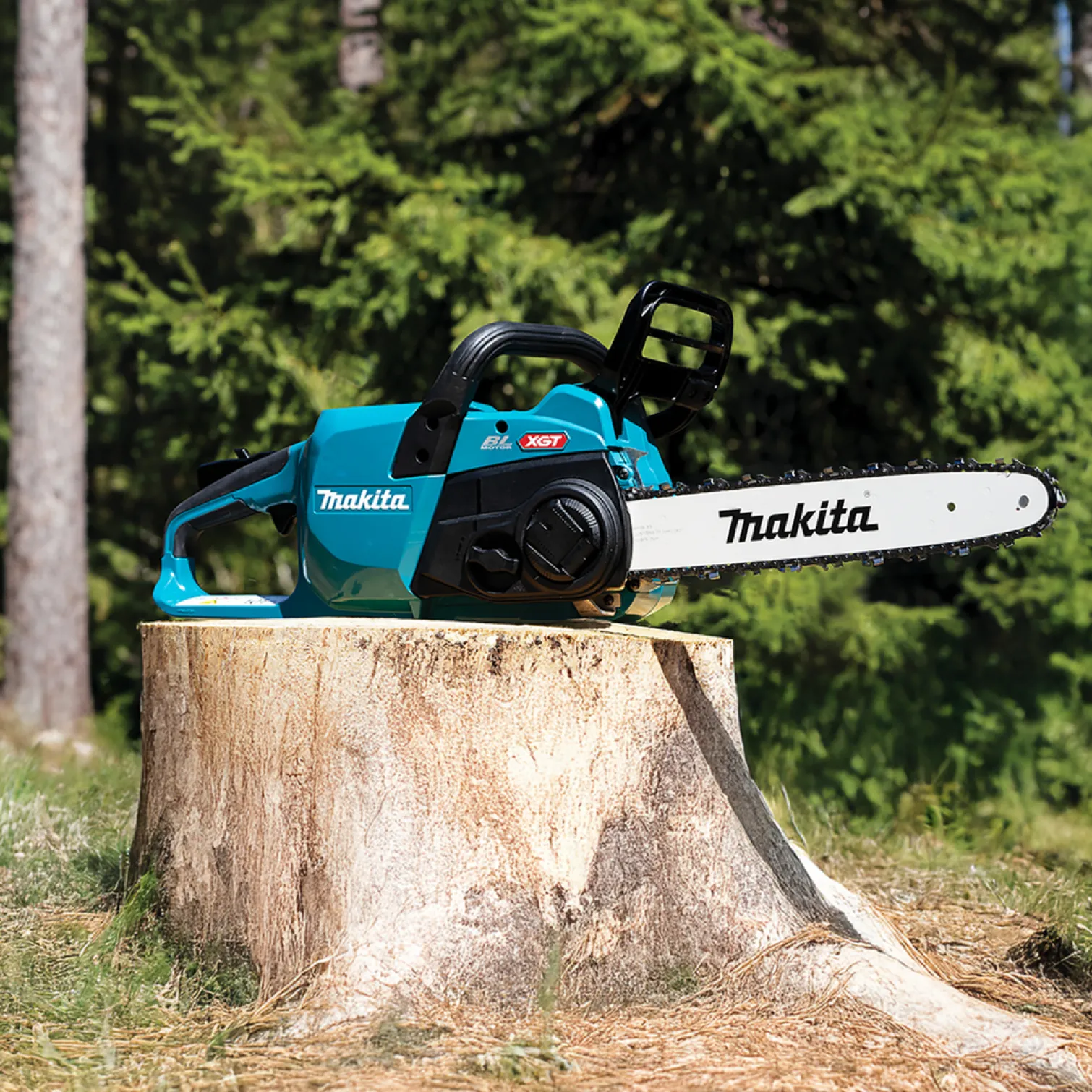 Pilarka łańcuchowa Makita XGT UC022GZ