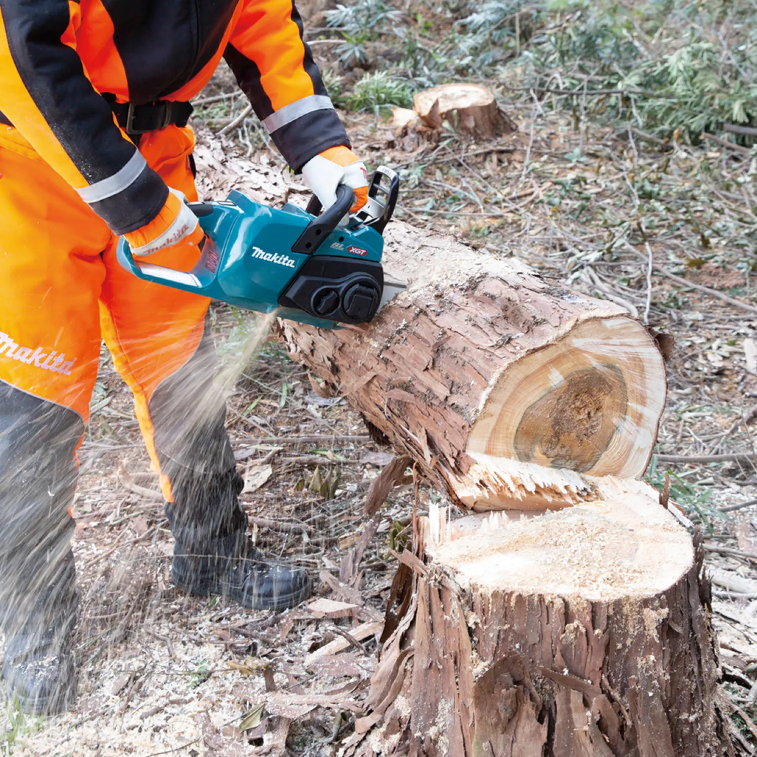 Pilarka łańcuchowa Makita XGT UC023GZ