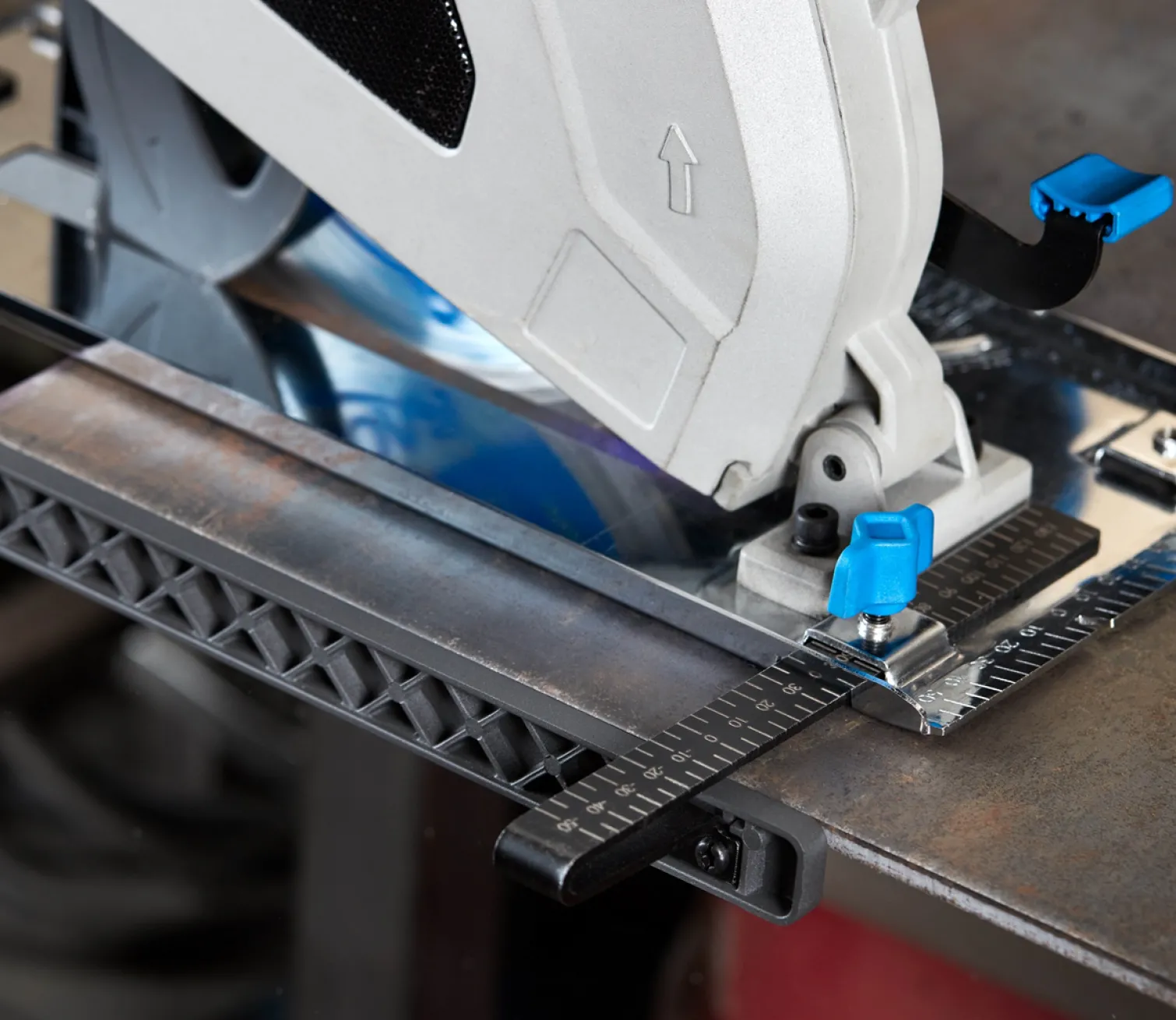 Pilarka do metalu Evolution S210CCS