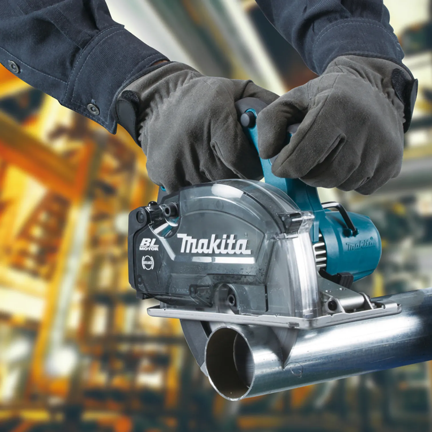Pilarka do metalu Makita DCS553ZJ