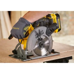 Pilarka tarczowa Stanley FatMax v20 SFMCS500B