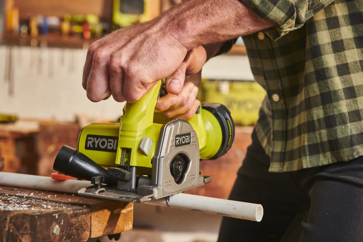 Pilarka uniwersalna Ryobi ONE+ R18MMS-0