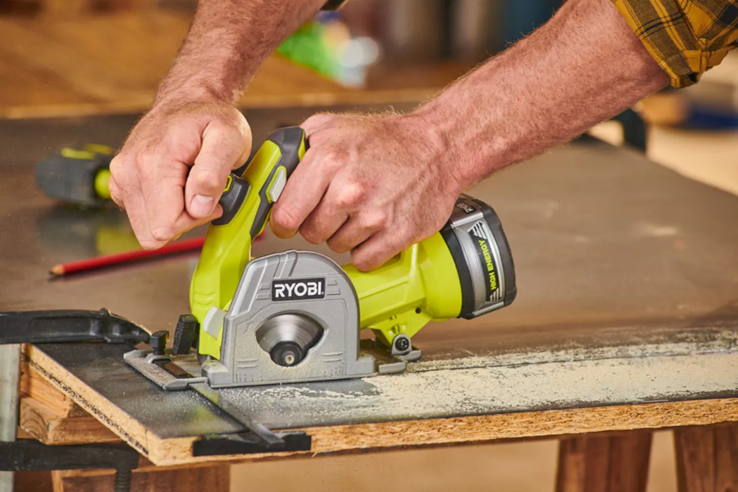 Pilarka uniwersalna Ryobi ONE+ R18MMS-0