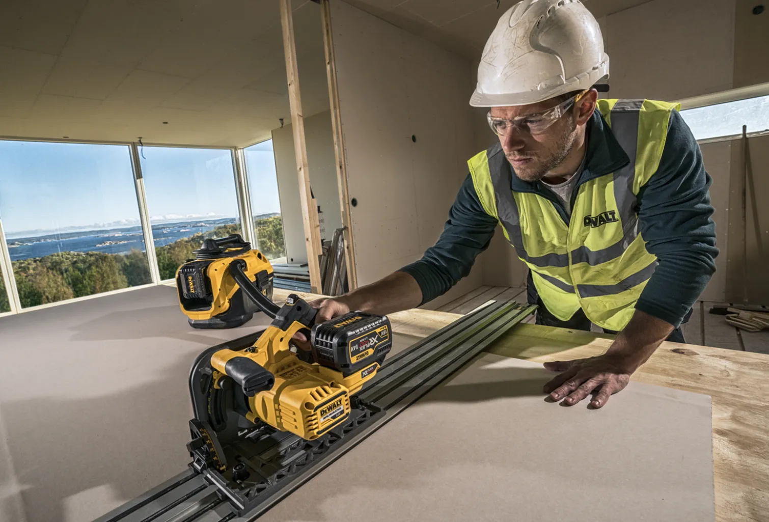 Pilarko-zagłębiarka DeWalt FLEXVOLT DCS520T2R 2x6,0Ah TSTAK