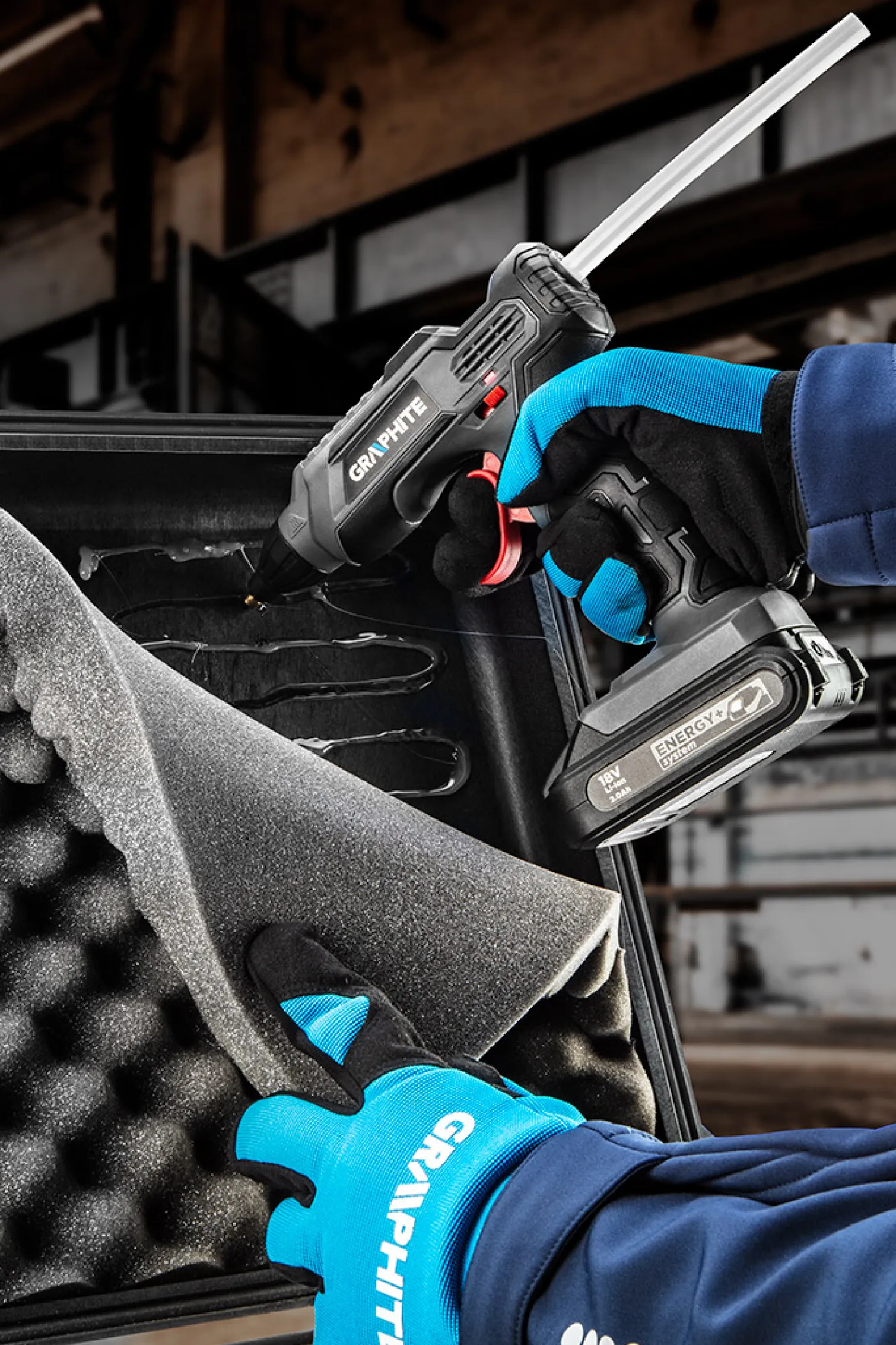 Pistolet do kleju Graphite Energy+ 58G040