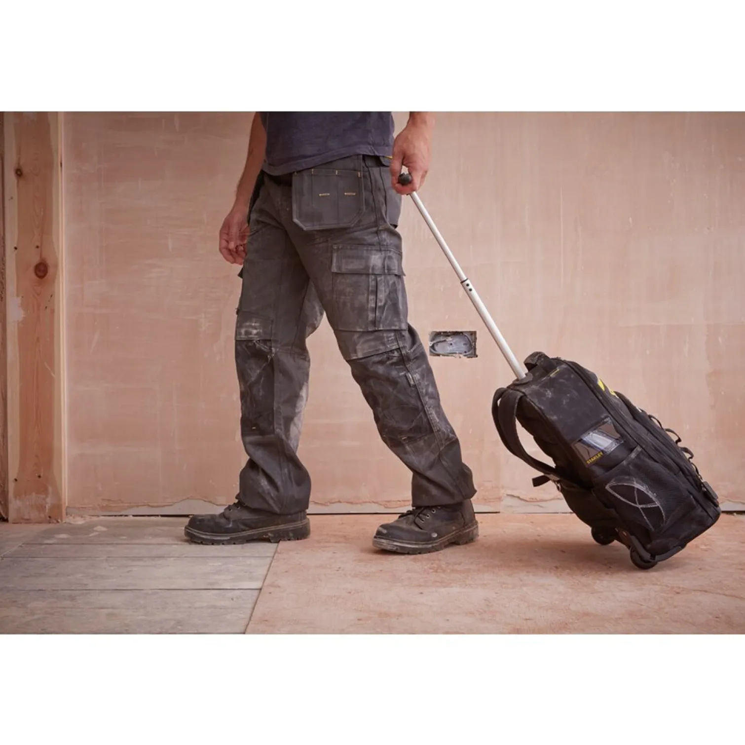Plecak na kółkach STANLEY ESSENTIAL Stanley STST83307-1
