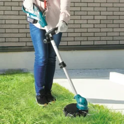 Podkaszarka akumulatorowa Makita UR100DWAE 2x2.0Ah