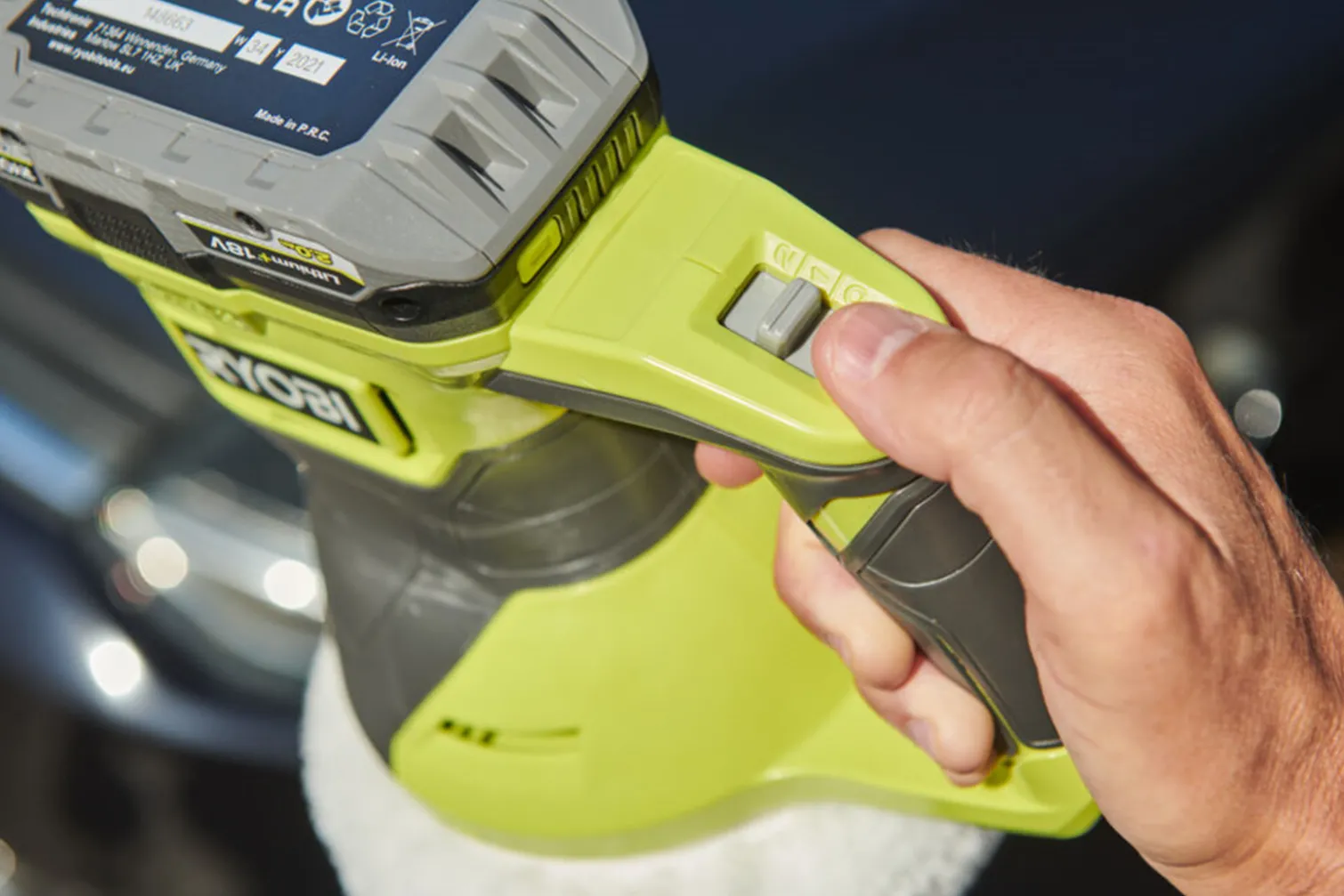 Polerka Ryobi ONE+ RBP18150-0