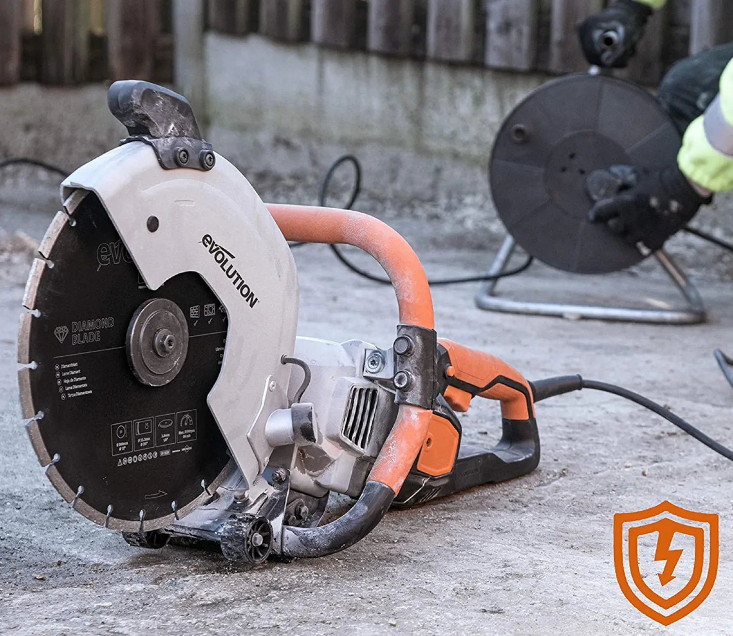 Przecinarka do betonu Evolution R300DCT