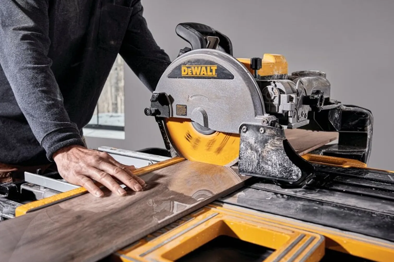 Przecinarka do glazury DeWalt D36000