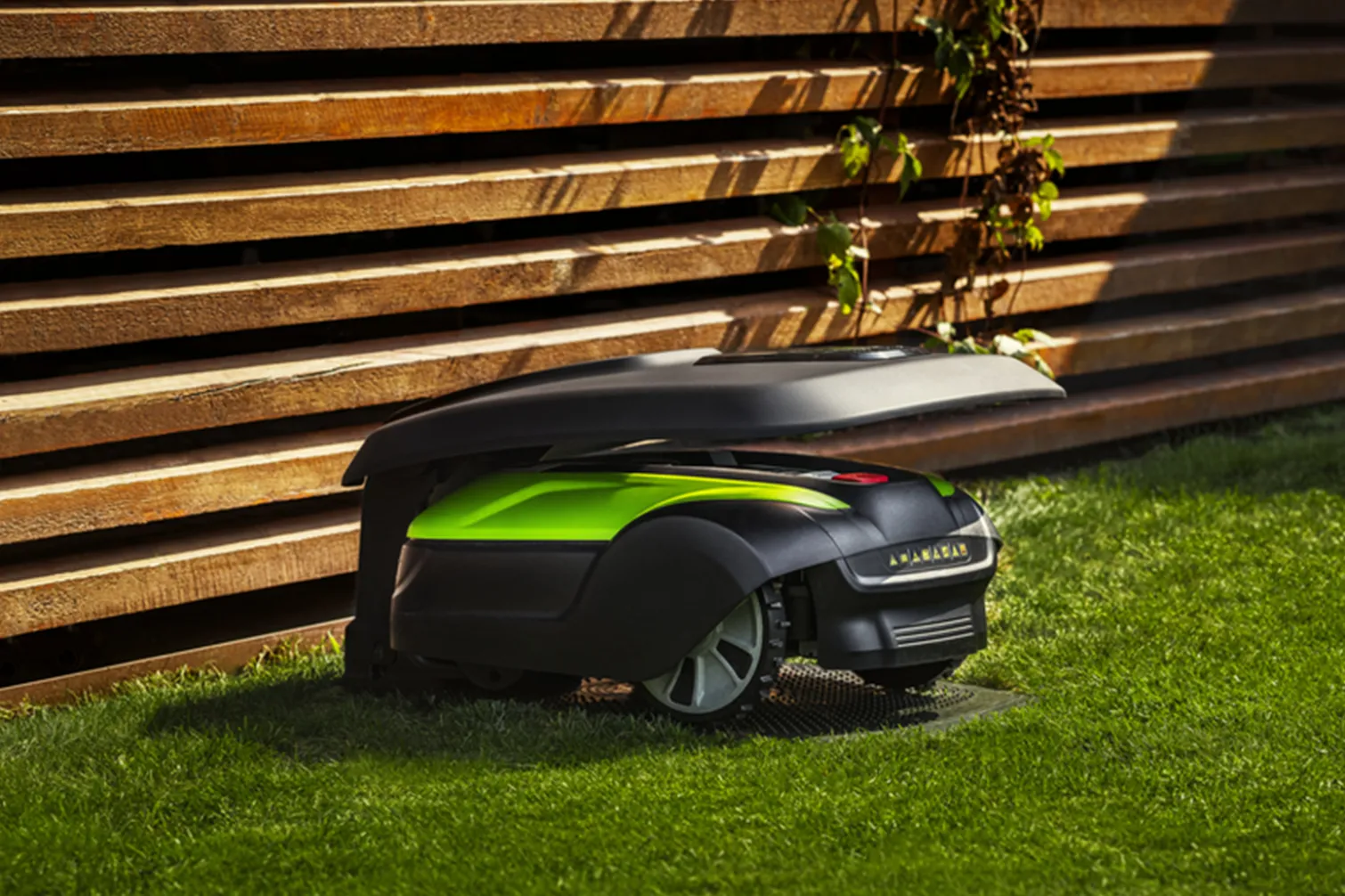 Robot koszący Greenworks OptiMow 15