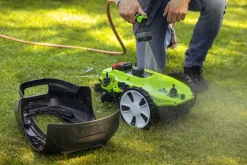 Robot koszący Greenworks OptiMow 5