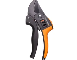 Sekator kowadełkowy Fiskars P83 (111670)
