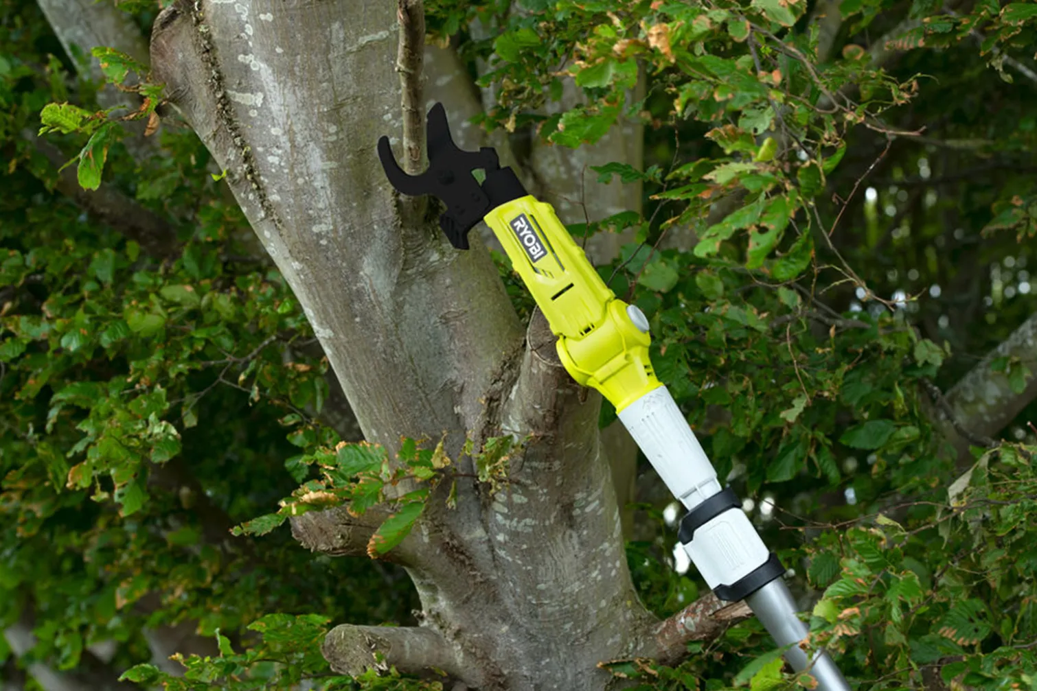 Sekator na wysięgniku Ryobi ONE+ RY18PLA-0