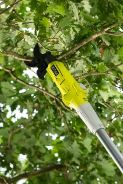 Sekator na wysięgniku Ryobi ONE+ RY18PLA-0